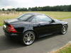 SLK 320 mit MOTEC-Antares vorn 8x18 mit Fulda 225 /40 R18.
Hinten 9x18 mit 255/35 R18, Fahrwerk 1,0 cm tiefer.