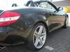 AMG Styling IV
vorne 7,5x18 ET 37 mit 225/40 R 18,
hinten 8,5x18 ET 30 mit 245/35 R 18
AMG Styling IV
vorne 7,5x18 ET 37 mit 225/40 R 18,
hinten 8,5x18 ET 30 mit 245/35 R 18